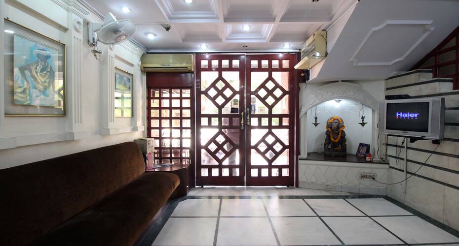 TG Rooms Karol Bagh 17A/59, New Delhi 5
